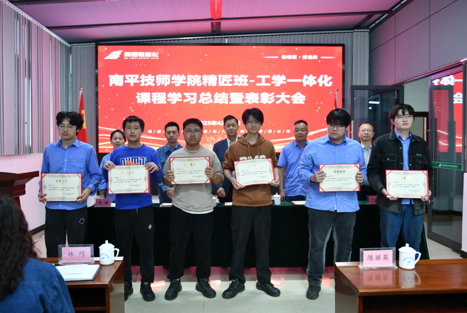 47ec041e96e3900e5dd9cdbb63a1db6_副本.jpg 47ec041e96e3900e5dd9cdbb63a1db6_副本.jpg