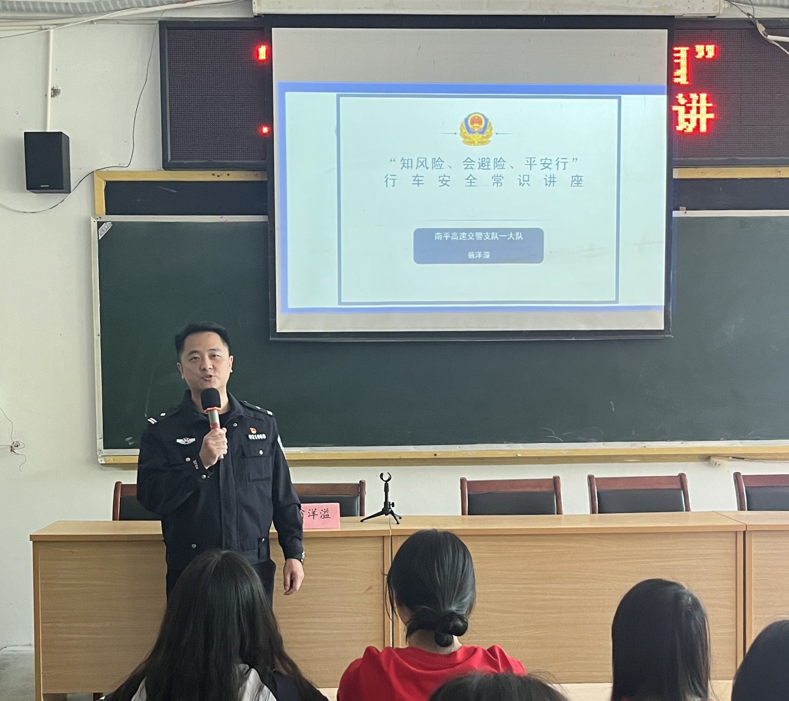 6dbfe82f207c302ba4815ecdaed8c87_副本.jpg 6dbfe82f207c302ba4815ecdaed8c87_副本.jpg