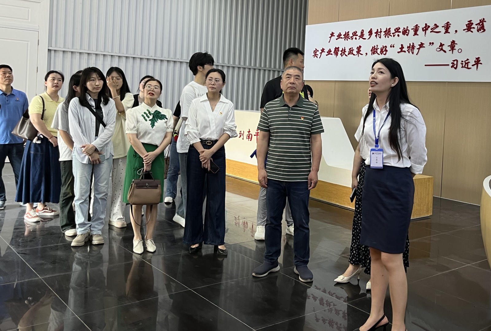 5d727027c1a6a3a9ad962bfe09c5f1c_副本.jpg 5d727027c1a6a3a9ad962bfe09c5f1c_副本.jpg