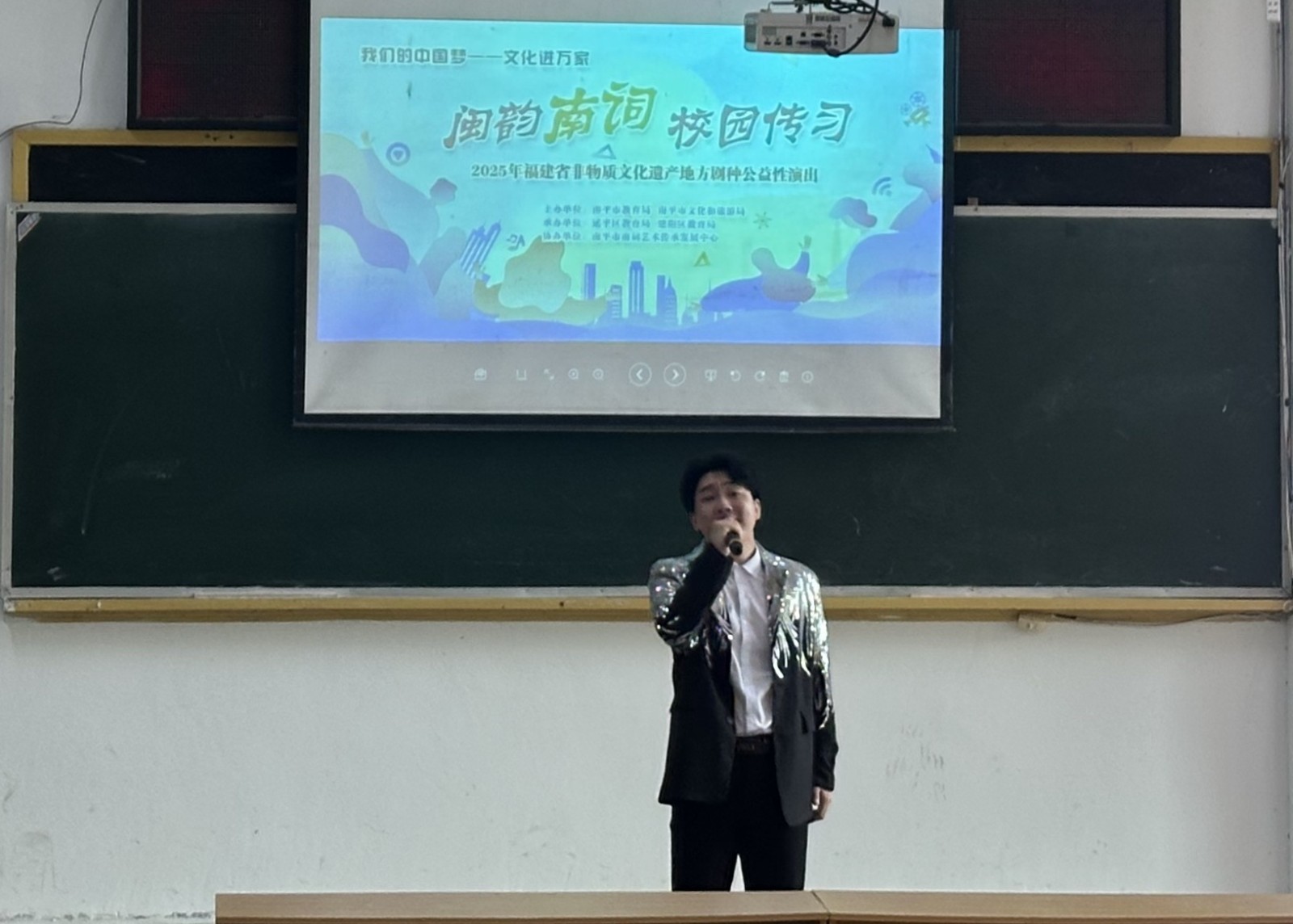 9a8098ec81818c777764965fea215be_副本.jpg