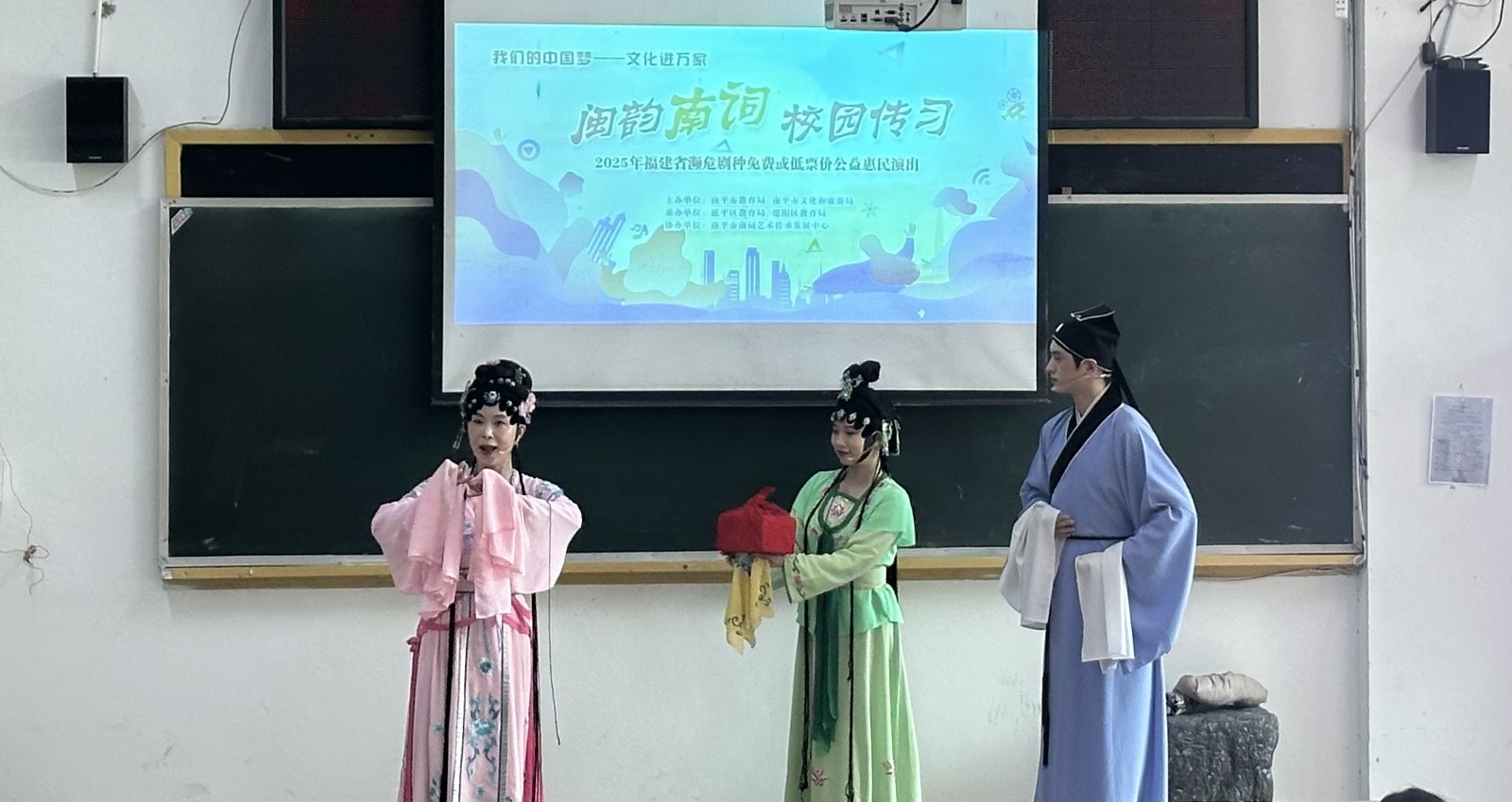 12753a8e381c4aa138f1b70e1826c8a_副本.jpg