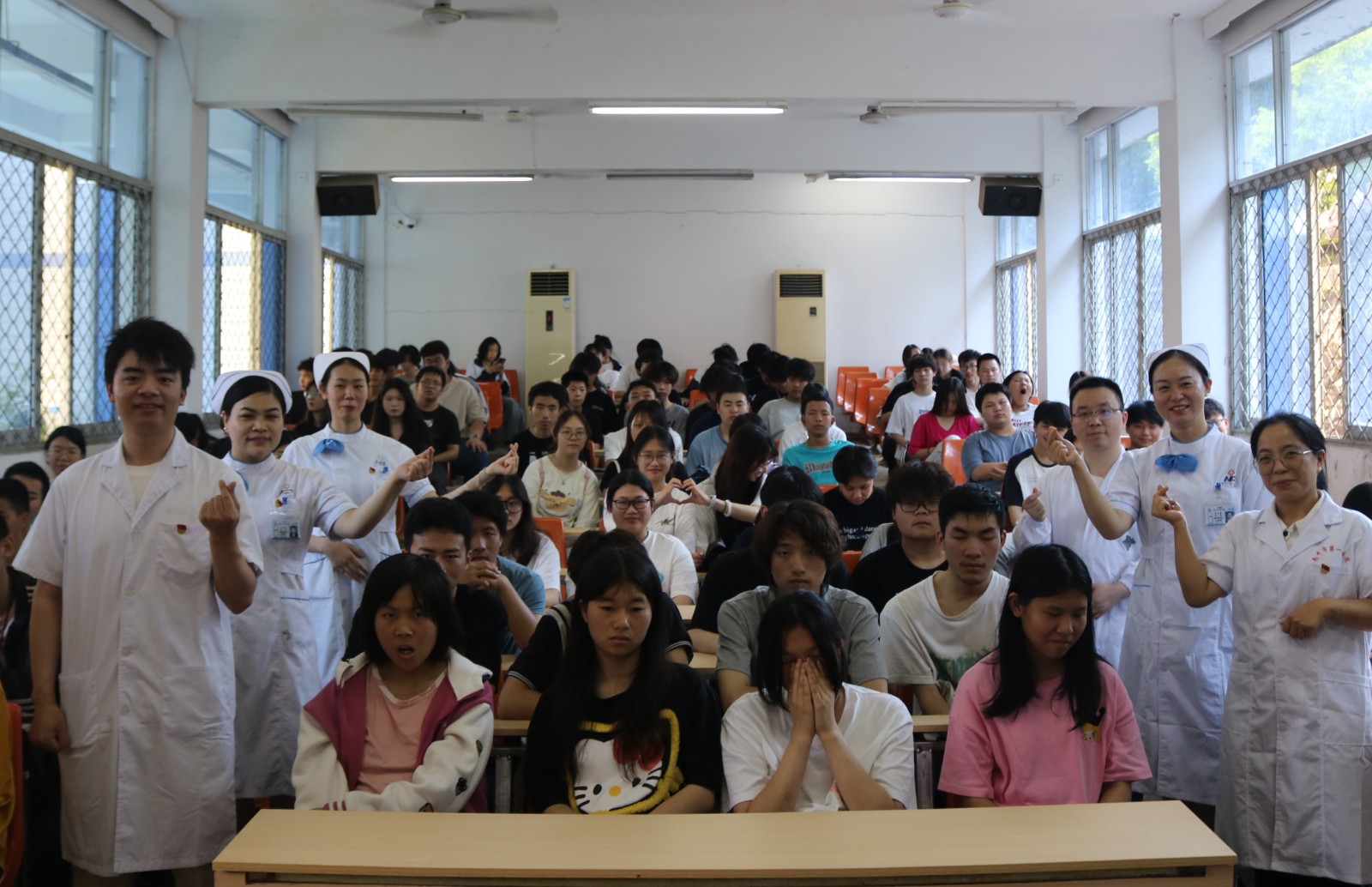 888845fb1e5ee74c44afab83eca8dfc_副本.jpg