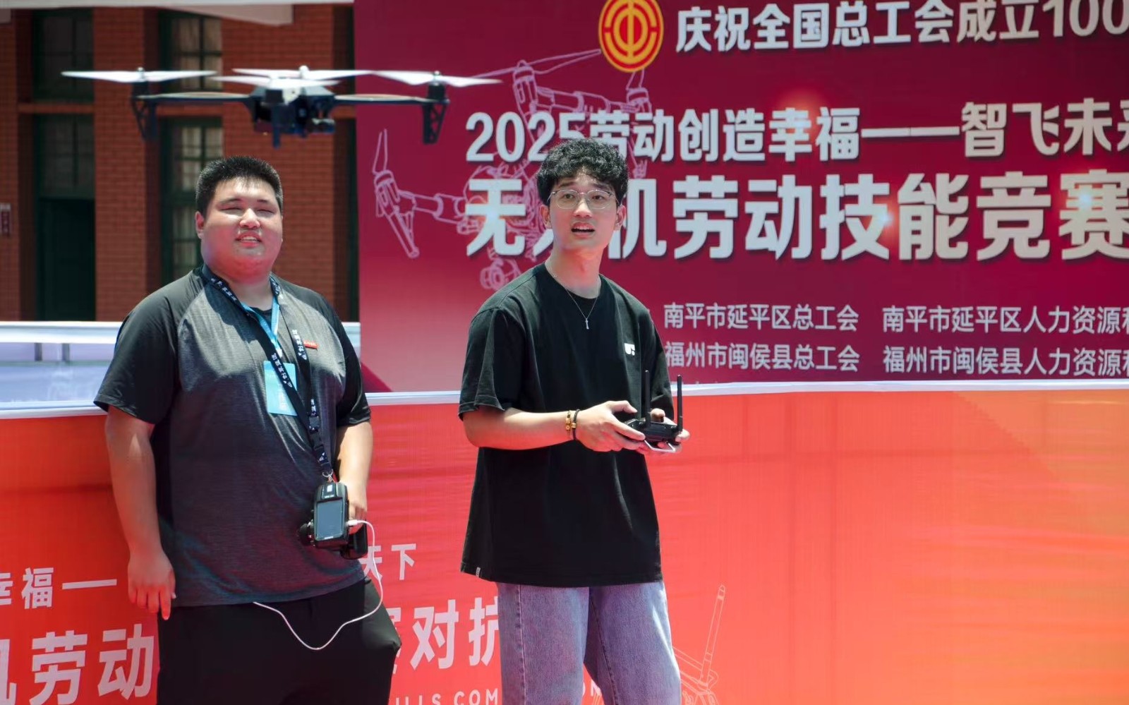 1f0f8ce72bb5624ca7b53b8c1ef202b4_副本.jpg