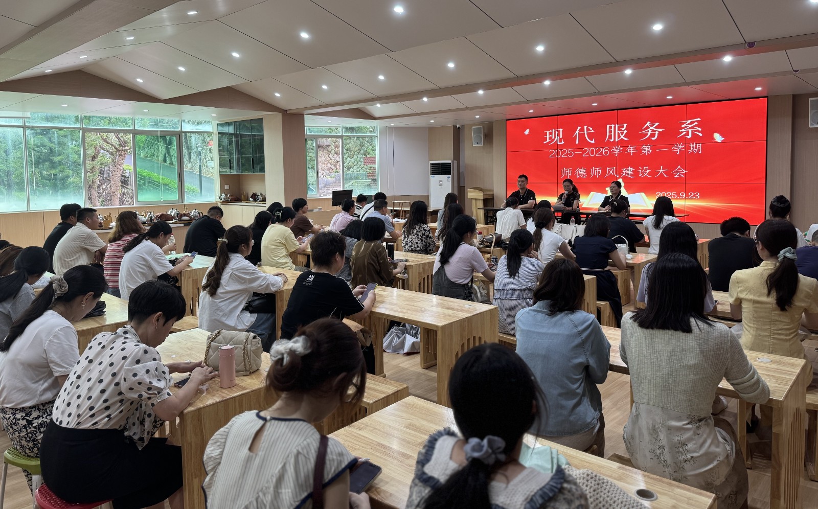 3d651634b04e8227a82963a1ed5f8bf6_副本.jpg
