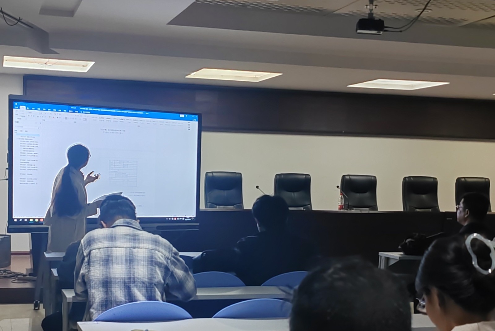 04_副本.jpg 04_副本.jpg