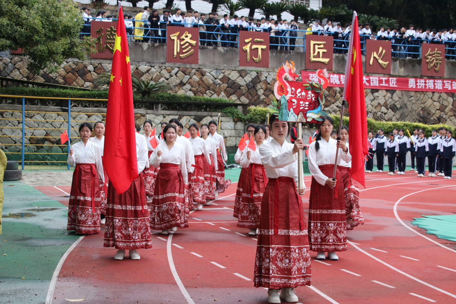 d99054ba4b88e79f91b653b3852f43e8_副本.jpg d99054ba4b88e79f91b653b3852f43e8_副本.jpg