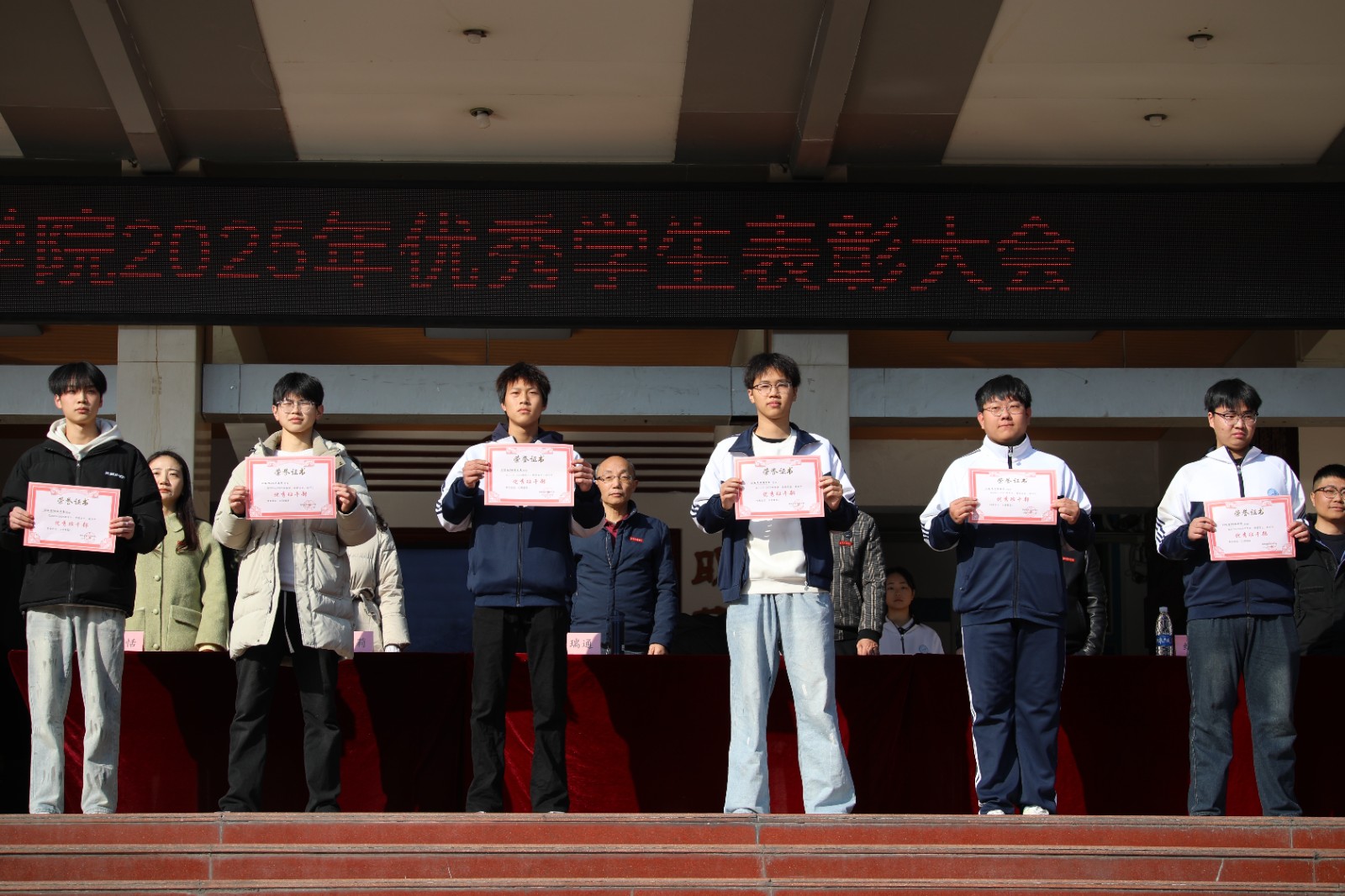 优干5.jpg 优干5.jpg