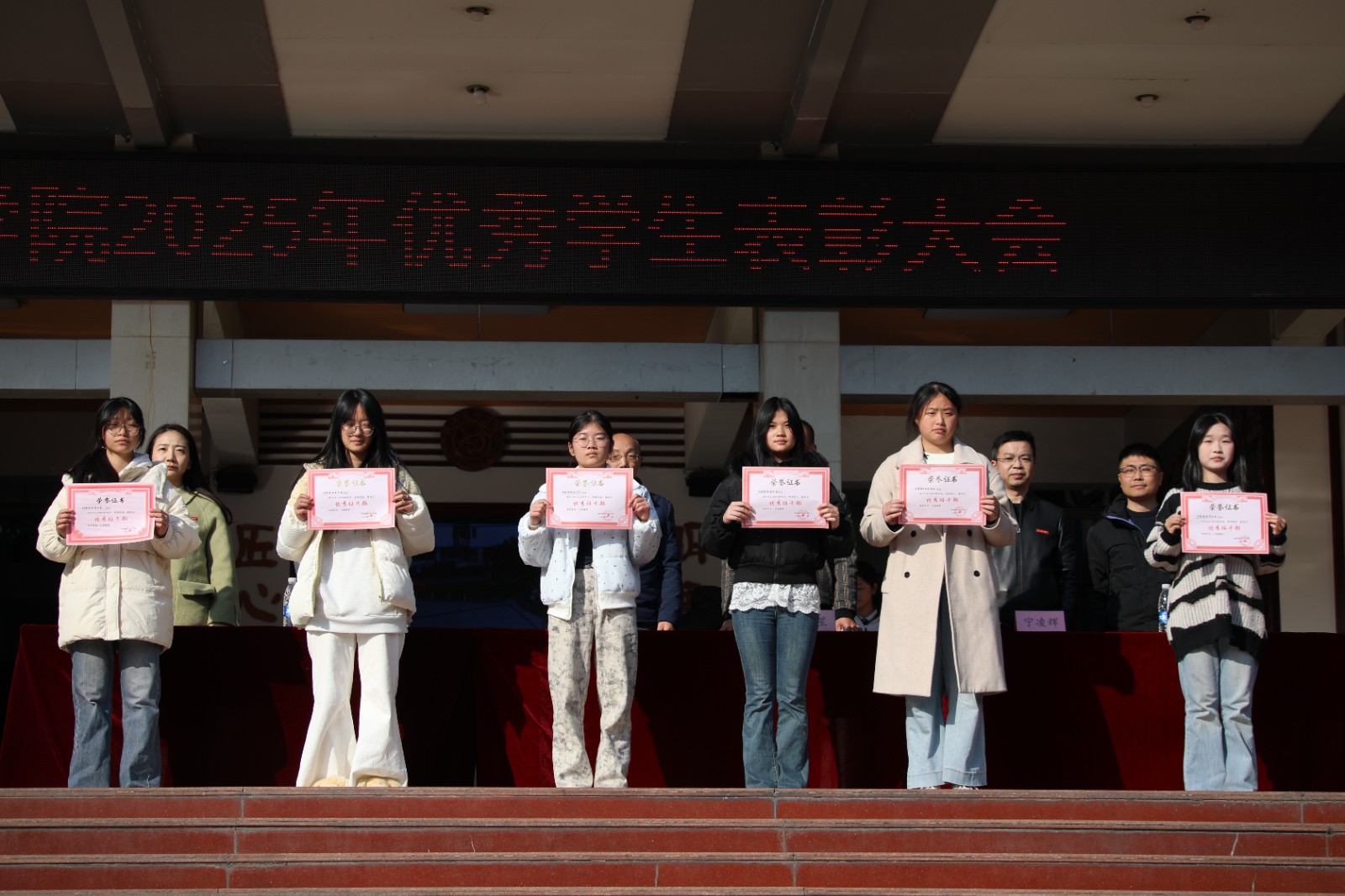 优干7.jpg 优干7.jpg