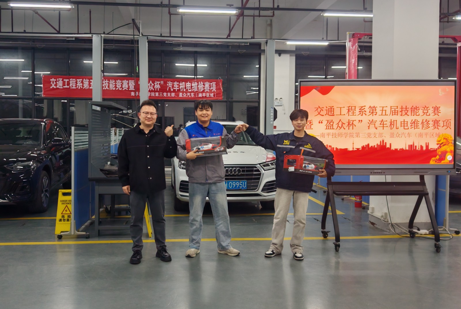 ce143f0f2841a7804887f72e32b7022d_副本.jpg ce143f0f2841a7804887f72e32b7022d_副本.jpg